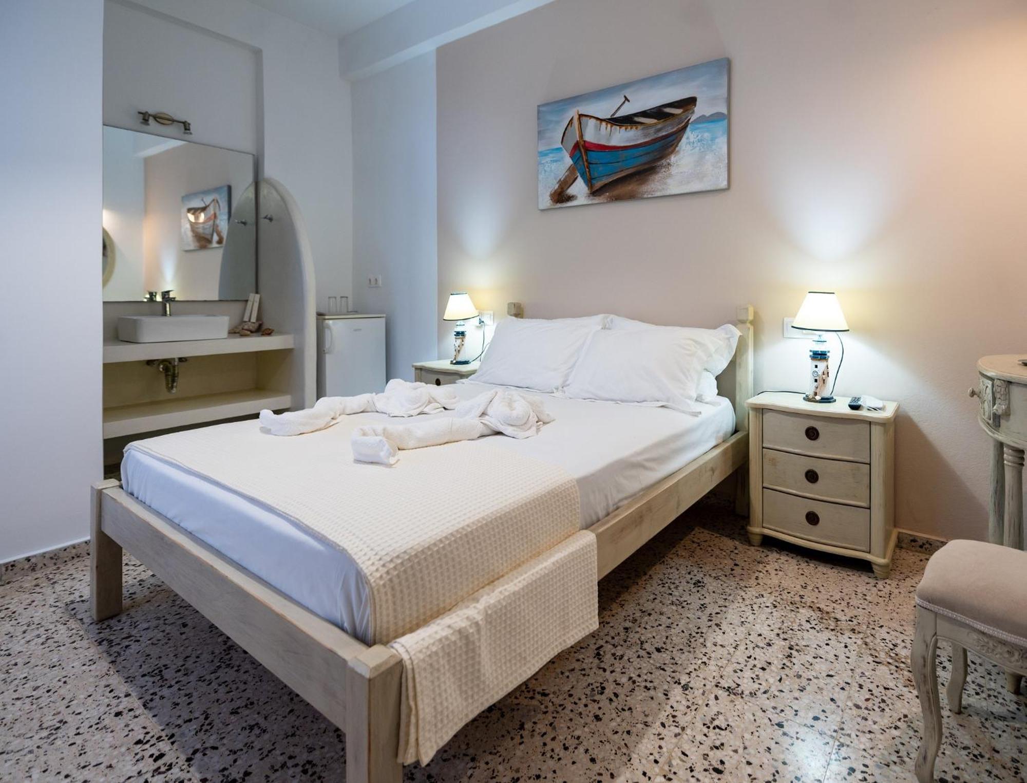 Giasemi Rooms Livadi  Exterior photo